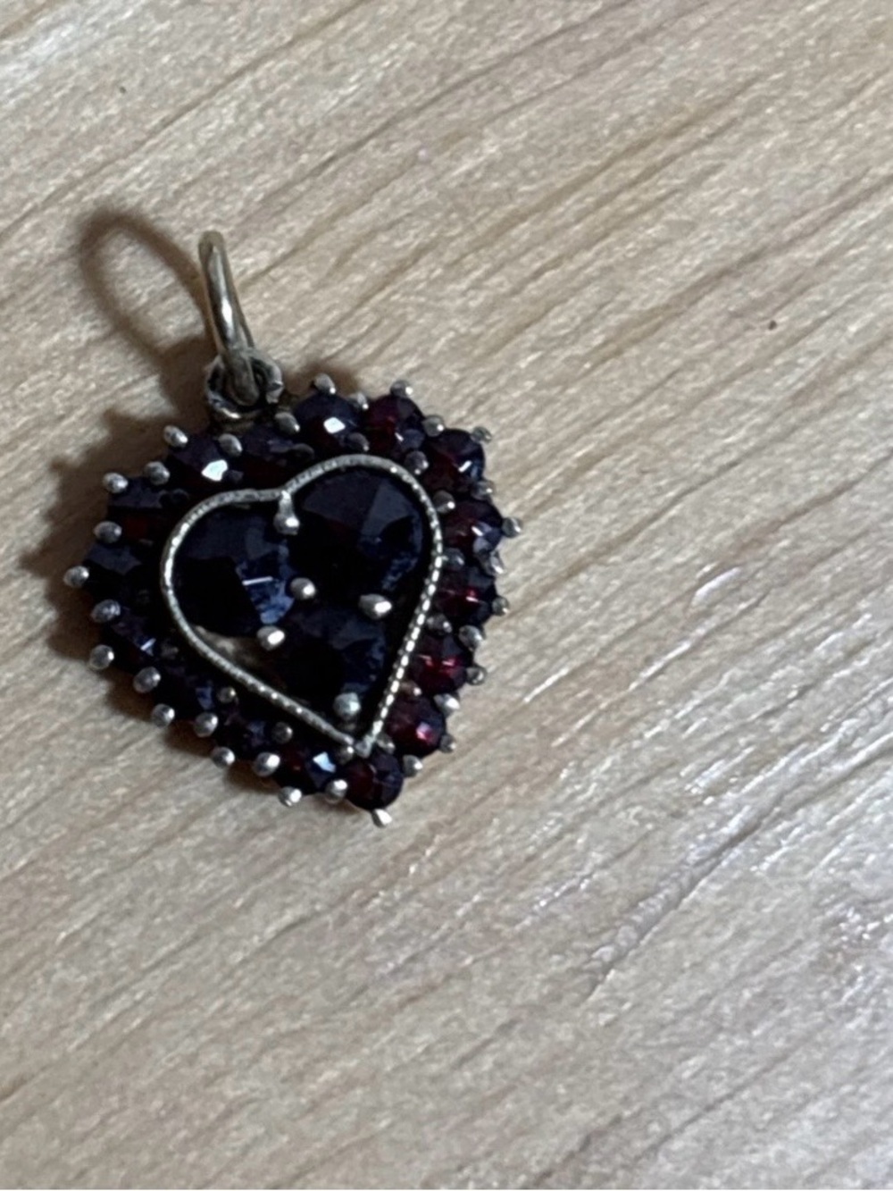 Victorian Garnet Heart Cluster Pendant Set in Yellow Gold